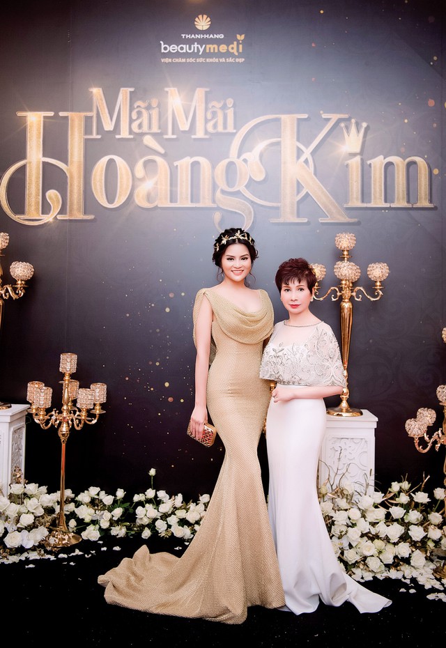 Điều g&igrave; khiến người đẹp Vũ Thu Phương rạng rỡ suốt cả ng&agrave;y? - Ảnh 4.