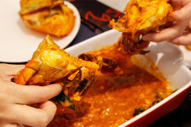 Cua xốt ớt chuẩn Singapore “gây mê” tín đồ ăn uống Sài thành - Ảnh 5.