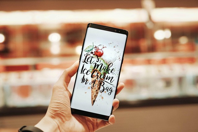 “Nhắm mắt thấy mát lạnh đồ hè” cùng Galaxy Note8 - Ảnh 1.