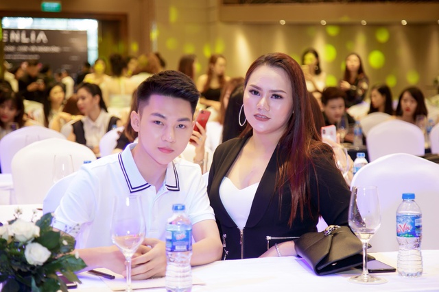 D&agrave;n hot boy, hot girl Cenlia lịch l&atilde;m tham dự sự kiện đ&agrave;o tạo - Ảnh 10.