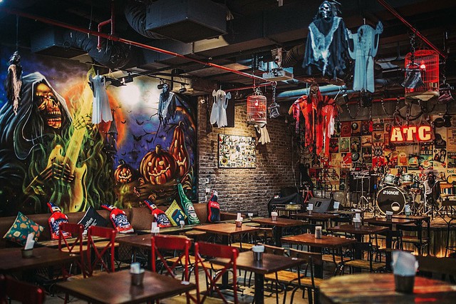 Th&ecirc;m một qu&aacute;n cafe nhạc sống &ldquo;chất như nước cất&rdquo; cho teen khu vực H&agrave; Đ&ocirc;ng - Ảnh 2.