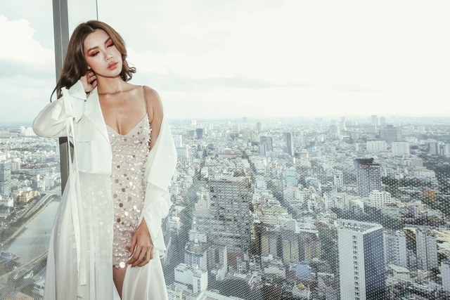 Sau fashion show cực thành công, NTK Chung Thanh Phong bất ngờ tiết lộ bí mật sau hậu trường - Ảnh 1.