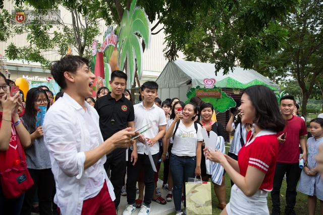 Chơi game cực đã, ăn kem thả ga, giới trẻ Sài Gòn quẩy cuồng nhiệt tại Ốc Đảo Lạnh Tê - Ảnh 15.