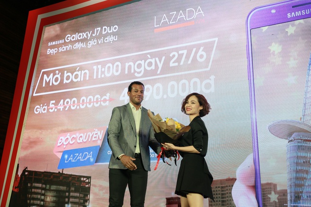 Ơn giời, Galaxy J7 Duo đ&atilde; c&oacute; tr&ecirc;n Lazada với gi&aacute; chỉ 4,69 triệu đồng th&ocirc;i! - Ảnh 4.