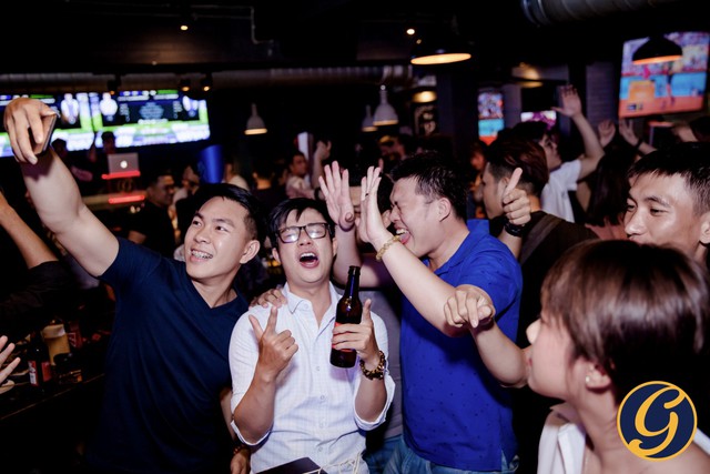 Th&ecirc;m một điểm xem World Cup miễn ph&iacute; cực &ldquo;chất&rdquo; giữa l&ograve;ng S&agrave;i G&ograve;n - Ảnh 9.