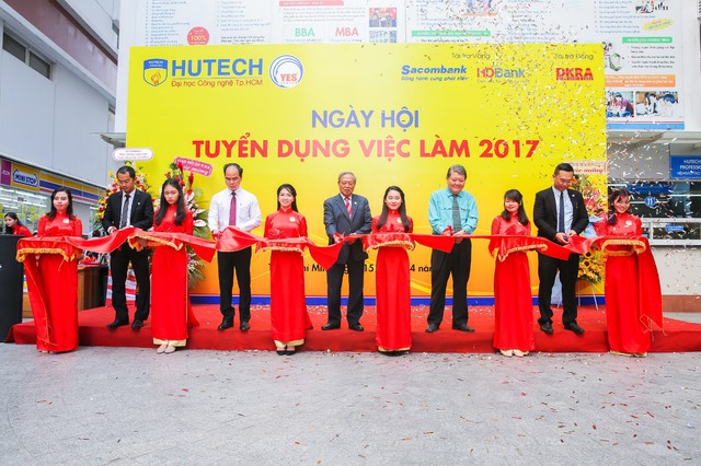 X&eacute;t tuyển đại học 2018: B&iacute; quyết chọn trường cho thanh xu&acirc;n rực rỡ - Ảnh 4.