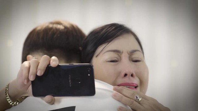 Ngày Gia đình Việt Nam, rớt nước mắt với đoạn clip tình cảm mẹ và con - Ảnh 8.