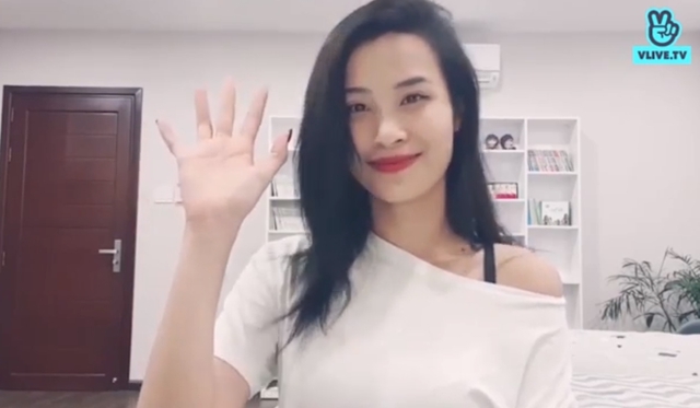 Hoa hậu Mai Phương Th&uacute;y, Đ&ocirc;ng Nhi, Vũ C&aacute;t Tường ch&uacute;c mừng Naver ra mắt V Today tại Việt Nam - Ảnh 3.