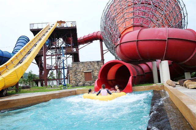 Đến Sun World Halong Complex h&egrave; n&agrave;y để biết thế n&agrave;o l&agrave; thi&ecirc;n đường giải tr&iacute; - Ảnh 10.
