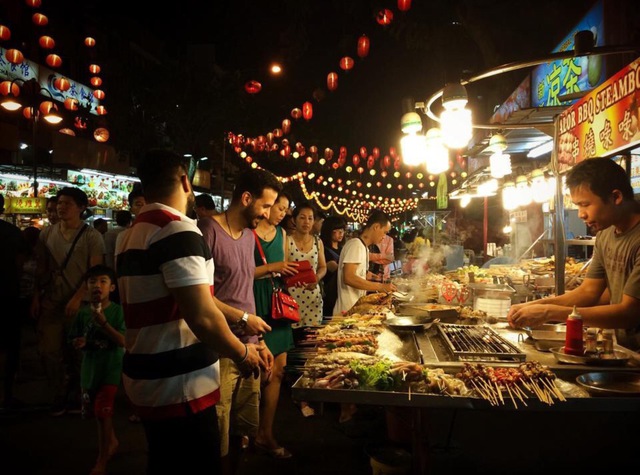 H&oacute;a ra Kuala Lumpur đặc biệt thế n&agrave;y đ&acirc;y, nếu bạn kh&ocirc;ng gh&eacute; thăm một lần th&igrave; tiếc lắm! - Ảnh 1.