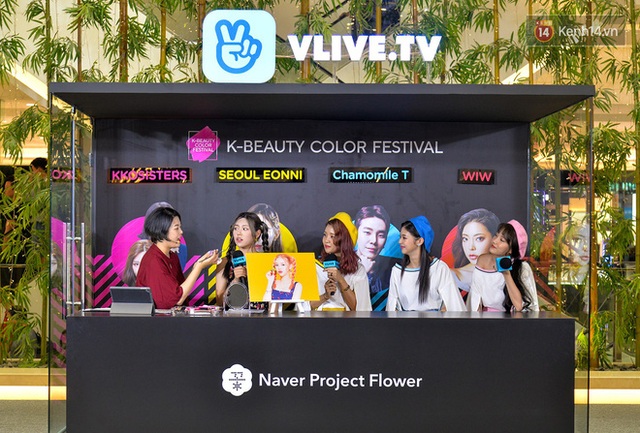Isaac, Khả Như “phá đảo” sân khấu K Beauty Color Festival; cùng các beauty creator chia sẻ cách makeup tự nhiên đúng chuẩn Hàn - Ảnh 3.