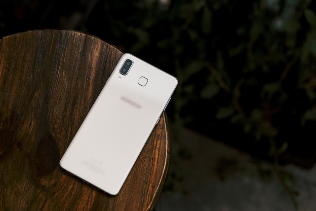 Đ&acirc;y l&agrave; điều mọi người trẻ đều quan t&acirc;m khi t&igrave;m mua smartphone trong năm 2018 - Ảnh 1.