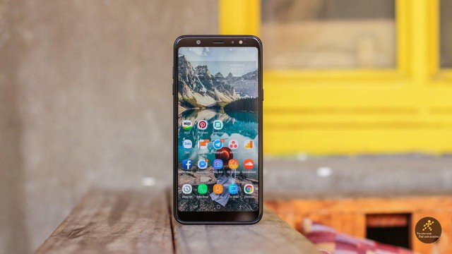 5 smartphone gi&aacute; rẻ lại khuyến m&atilde;i s&acirc;u tại Thế Giới Di Động - Ảnh 1.