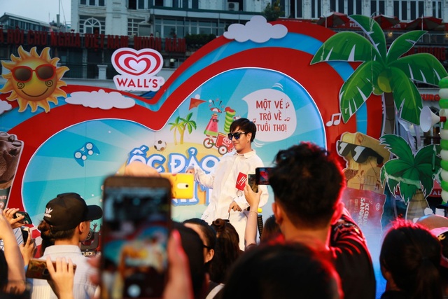 Only C, Lou Hoàng, Suni Hạ Linh cùng xuất hiện tại sự kiện thu hút hàng trăm bạn trẻ Hà thành - Ảnh 21.