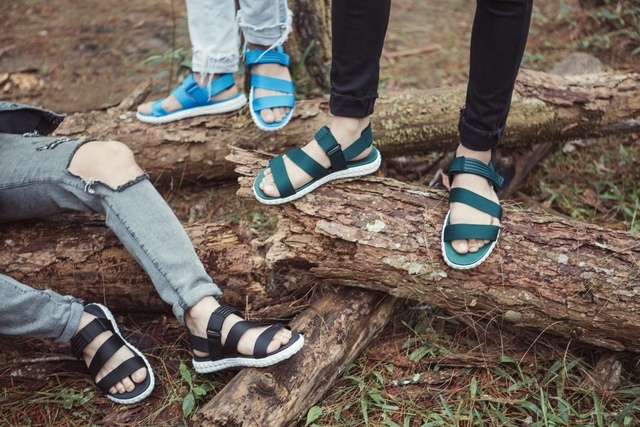 Siêu phẩm sandals Shondo F6 “đổ bộ” - Khuấy đảo mùa tựu trường - Ảnh 2.
