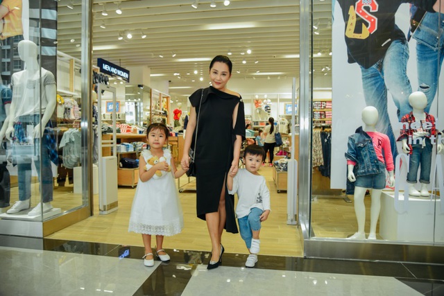 GAP khai trương cửa h&agrave;ng thứ 10 tại Việt Nam v&agrave; giới thiệu BST mới - Ảnh 11.