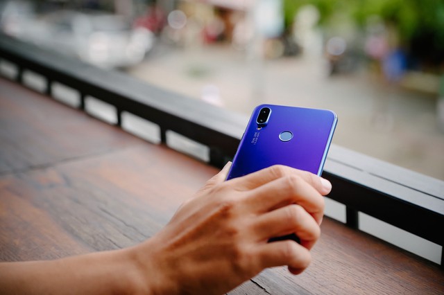 Liệu Nova 3i c&oacute; đ&aacute;p ứng mong đợi của giới trẻ đối với 1 chiếc smartphone dưới 7 triệu đồng - Ảnh 1.