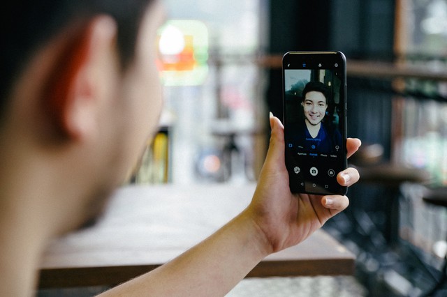 Liệu Nova 3i c&oacute; đ&aacute;p ứng mong đợi của giới trẻ đối với 1 chiếc smartphone dưới 7 triệu đồng - Ảnh 7.