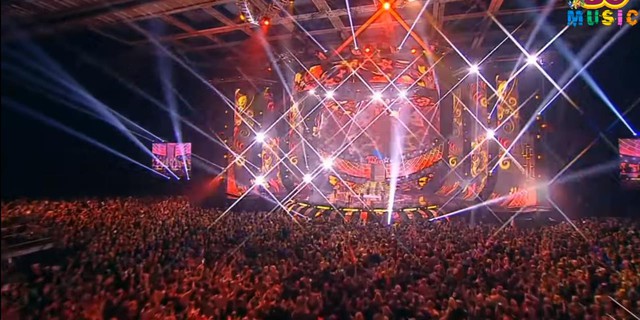 Boney M tái hiện thời kỳ đỉnh cao trong liveshow tại Nha Trang - Ảnh 5.