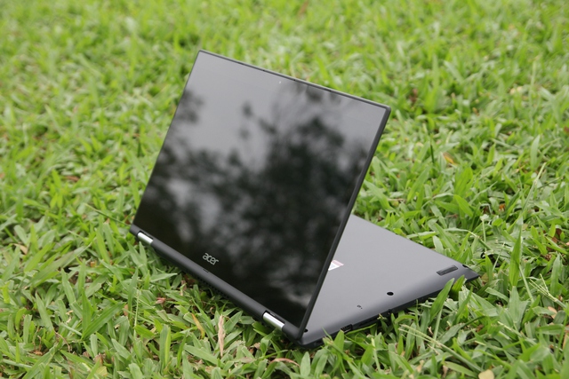 Giải trí bất tận với laptop “lai” máy tính bảng Acer Spin 3 - Ảnh 1.