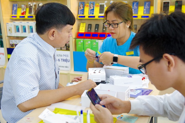 Huawei Nova 3i ch&iacute;nh thức mở b&aacute;n, đặt mục ti&ecirc;u trở th&agrave;nh thương hiệu smartphone thứ 2 tại Việt Nam trước 2020 - Ảnh 8.
