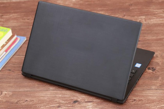 FPT Shop đồng h&agrave;nh c&ugrave;ng sinh vi&ecirc;n với ưu đ&atilde;i &ldquo;Điểm cao thưởng lớn &ndash; Laptop gi&aacute; rẻ chỉ từ 4.990.000đ&rdquo; - Ảnh 2.