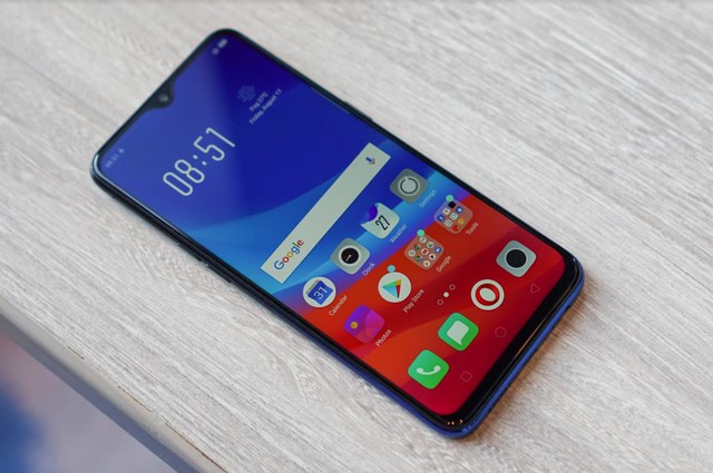 Điện thoại OPPO F9 kh&eacute;o lấy l&ograve;ng bạn trẻ với thiết kế đậm chất thời trang - Ảnh 3.