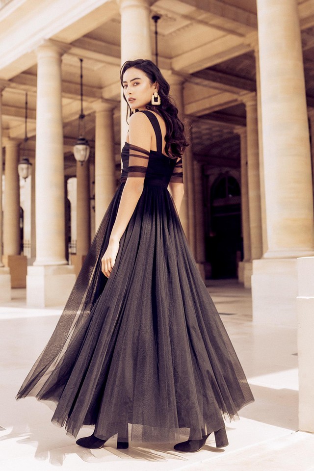 Tr&igrave;nh l&agrave;ng BST mới tại Paris nhưng CocoSin lại khiến giới mộ điệu Việt bấn loạn kh&ocirc;ng ngớt - Ảnh 11.