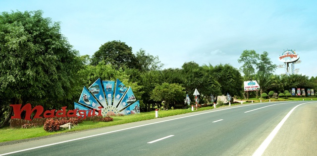 Ở 2 đ&ecirc;m, t&iacute;nh tiền 1 đ&ecirc;m tại Madagui Forest City - Ảnh 1.