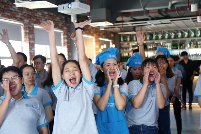 Đọc giới thiệu đ&atilde; xưa rồi, giới thiệu ng&agrave;nh học qua vũ điệu độc đ&aacute;o như n&agrave;y mới &ldquo;chuẩn chất&rdquo;! - Ảnh 3.