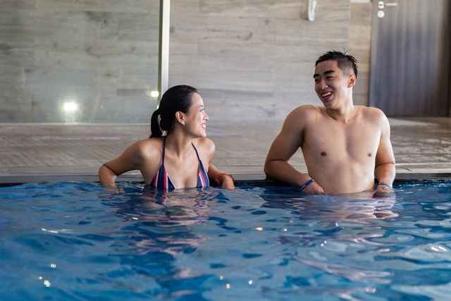 Theo ch&acirc;n hot boy b&oacute;ng rổ Stefan Nguyễn đến ph&ograve;ng tập triệu đ&ocirc; giữa l&ograve;ng H&agrave; Nội - Ảnh 17.