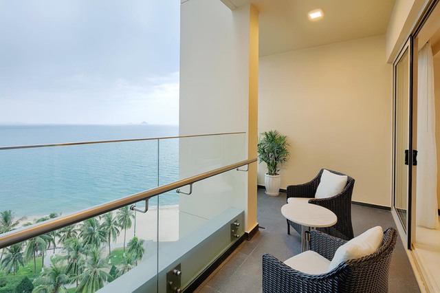 Chiêm ngưỡng căn hộ mẫu đẹp “không góc chết” tại The Costa Nha Trang - Ảnh 4.