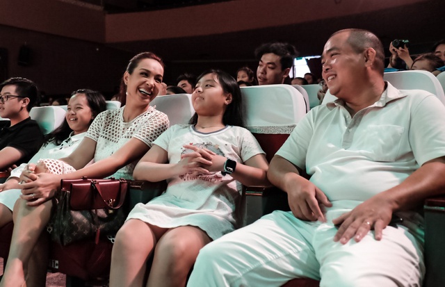 D&agrave;n nghệ sĩ gạo cội đốn tim kh&aacute;n giả với vở kịch &ldquo;Cuộc phi&ecirc;u lưu của cậu b&eacute; Hạnh Ph&uacute;c&rdquo; - Ảnh 3.