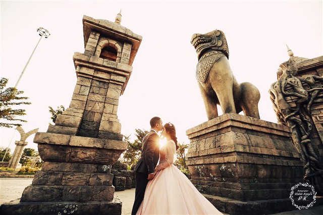 Ngất ngây những bức ảnh cưới trong bình minh và hoàng hôn tại Sun World Halong Complex - Ảnh 1.