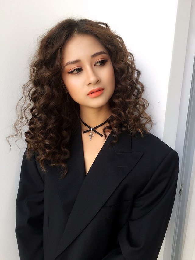 D&agrave;n hot girl xinh đẹp đổ bộ &ldquo;V&ograve;ng tr&igrave;nh diện&rdquo; của SGO48 - Ảnh 4.