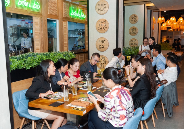 Ăn m&oacute;n Huế - Nhớ qu&ecirc; hương - Ảnh 4.