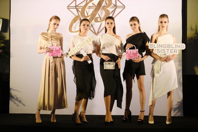 Sự kiện khai trương thương hiệu túi Thái Lan thu hút giới thời trang và hot girl Hà thành - Ảnh 9.