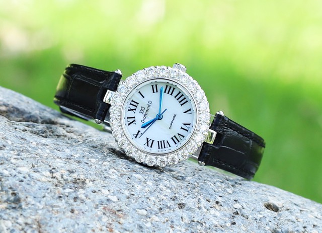 Đăng Quang Watch giảm gi&aacute; đến 20% cho người phụ nữ y&ecirc;u thương - Ảnh 7.
