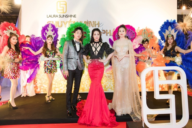 Nhật Kim Anh mạnh tay chi tiền tỉ cho sự kiện tri ân khách hàng sau 9 tháng ra mắt thương hiệu mỹ phẩm riêng - Ảnh 2.