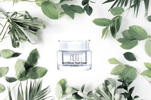 Đỏng đảnh như da m&ugrave;a thu th&igrave; chỉ c&oacute; những skincare đ&aacute;ng đồng tiền, b&aacute;t gạo n&agrave;y mới chiều được! - Ảnh 2.