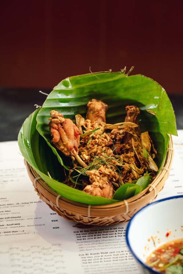 Chẳng cần sang Thái, Sài Gòn cũng có thiên đường món ăn nổi tiếng của xứ Chùa Vàng để bạn khám phá - Ảnh 2.