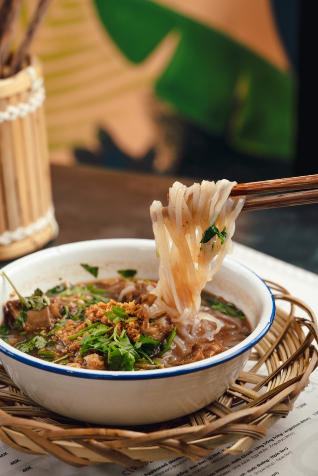 Chẳng cần sang Thái, Sài Gòn cũng có thiên đường món ăn nổi tiếng của xứ Chùa Vàng để bạn khám phá - Ảnh 10.