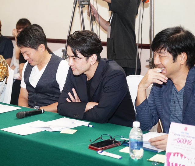 Đột nhập “Vòng Trình Diện” của SGO48: BGK người Nhật gây bất ngờ với tiêu chí tuyển chọn “kì lạ” - Ảnh 3.