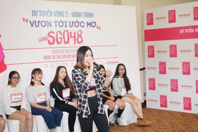 Đột nhập &ldquo;V&ograve;ng Tr&igrave;nh Diện&rdquo; của SGO48: BGK người Nhật g&acirc;y bất ngờ với ti&ecirc;u ch&iacute; tuyển chọn &ldquo;k&igrave; lạ&rdquo; - Ảnh 10.