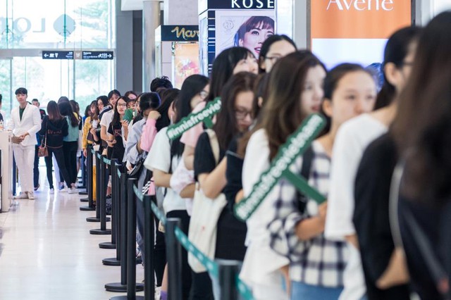 Đỗ Mỹ Linh xuất hiện rạng rỡ tại sự kiện ra mắt innisfree Lotte Center tại 54 Liễu Giai H&agrave; Nội - Ảnh 2.
