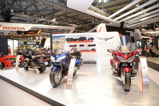 Honda thổi b&ugrave;ng lửa đam m&ecirc; tại Triển l&atilde;m EICMA 2018 - Ảnh 1.