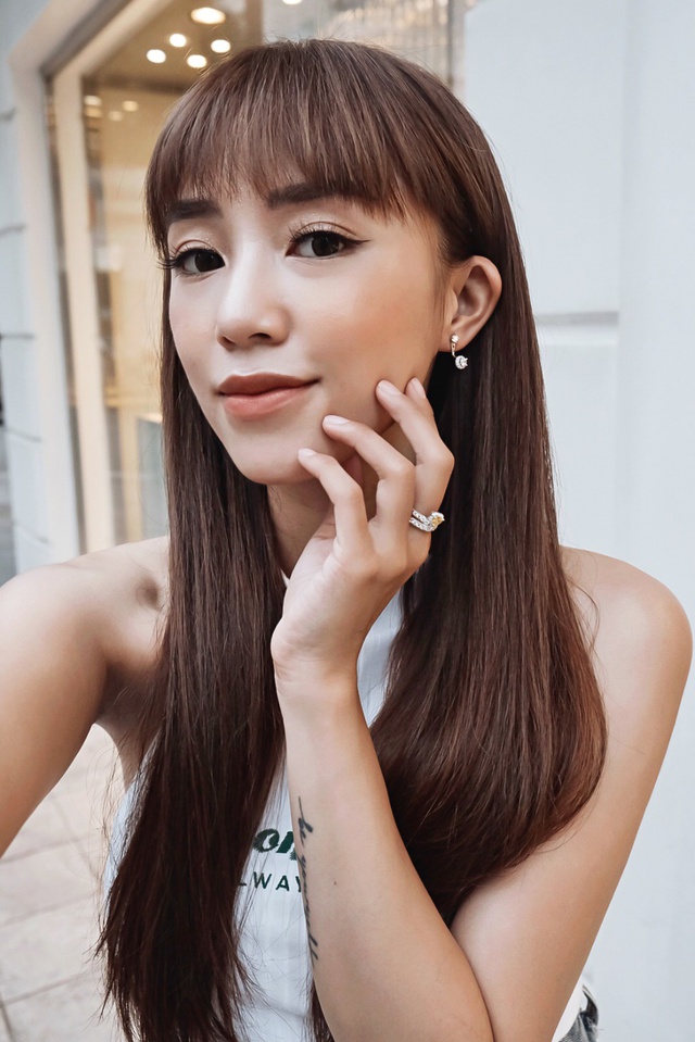 Phương Ly, Quỳnh Anh Shyn và loạt fashionista Việt khoe cá tính với trang sức bạc cực chất - Ảnh 12.