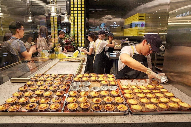 Ơn giời! Hokkaido Baked Cheese Tart về đến Đ&agrave; Nẵng rồi - Ảnh 1.