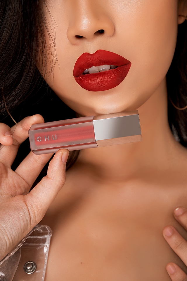 Bí mật 5 phút rạng ngời với son nhung 3 trong 1 CHU Lipstick - Ảnh 10.