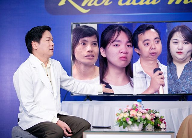 Ca sĩ Phạm Quỳnh Anh bất ngờ trước nhan sắc mới của thạc sĩ xe ôm Duy Phương - Ảnh 6.